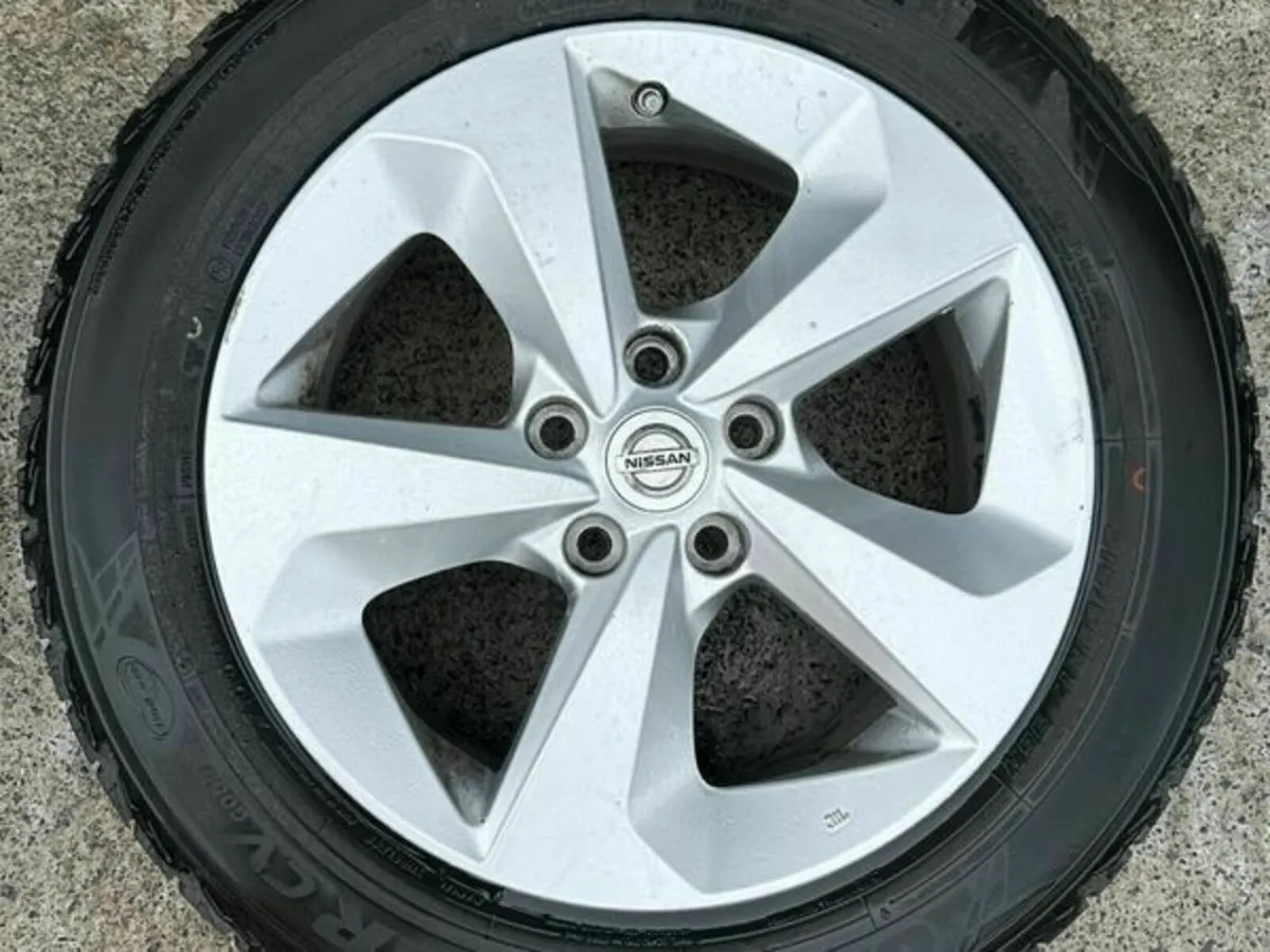 Nissan Centre Caps -FREE POST - Image 3