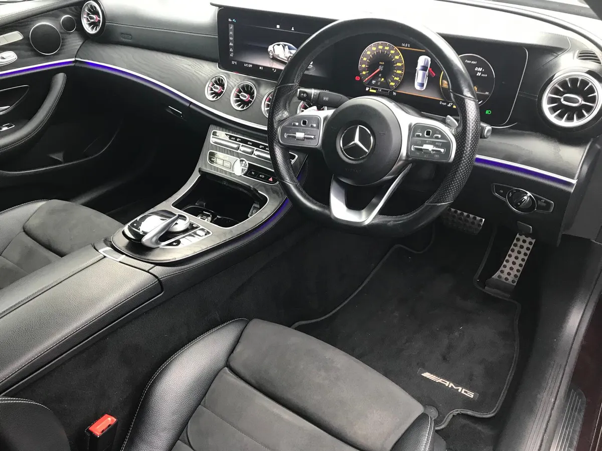 Mercedes-Benz E-Class E220 D COUPE A/T AVANTGARDE - Image 4