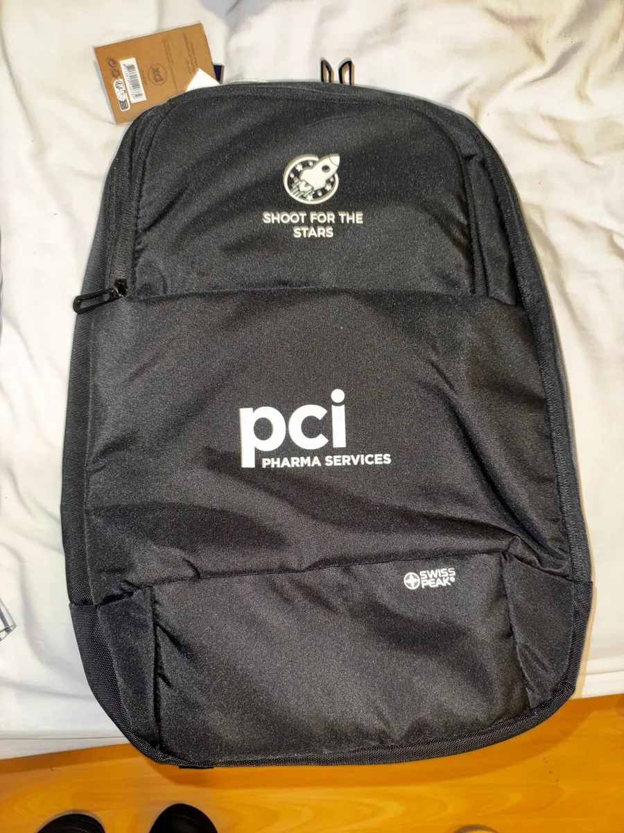 Swiss Peak Aware Modern 15’’ Laptop Backpack - Image 1