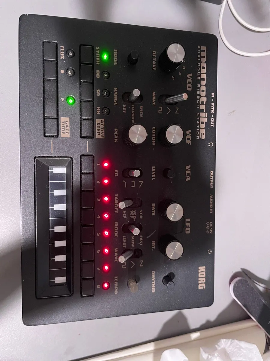 Korg Monotribe Synthesizer Drum Machine Groovebox - Image 1