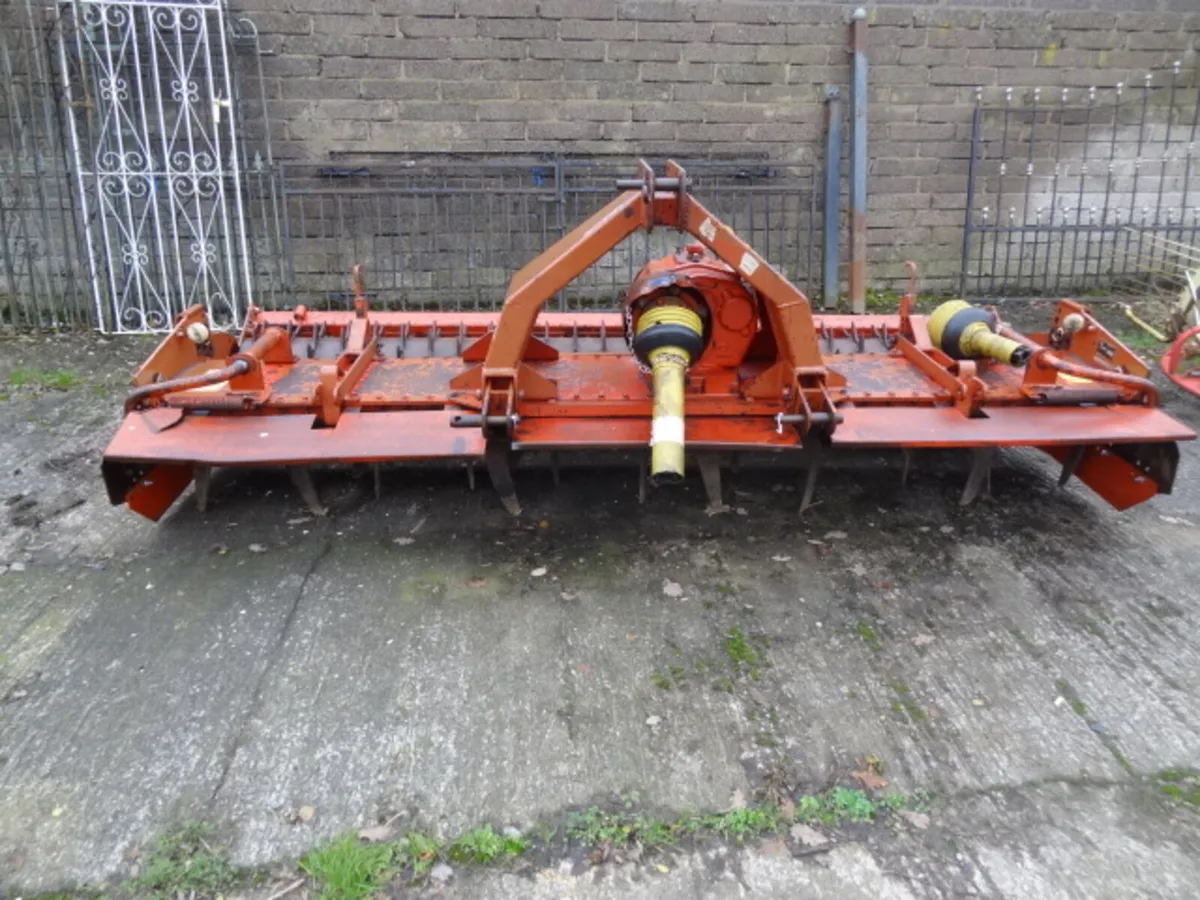 Kuhn 3 Metre Power harrow - Image 2
