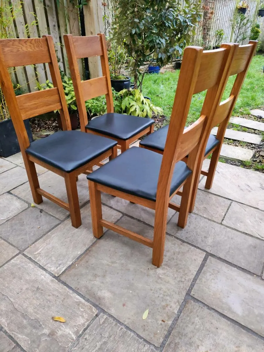 4 kitchen dining chairs - Image 1