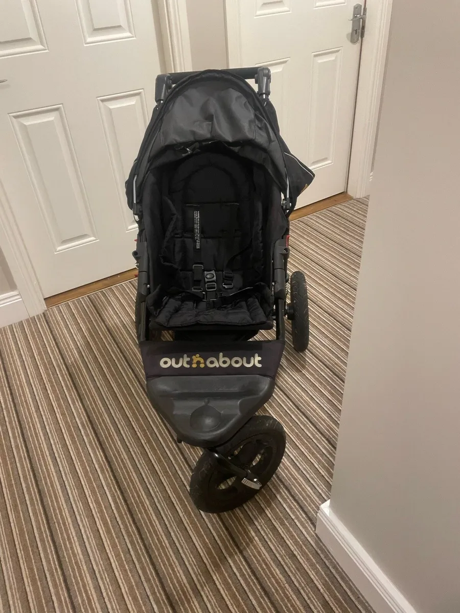 Out n about nipper - Image 2