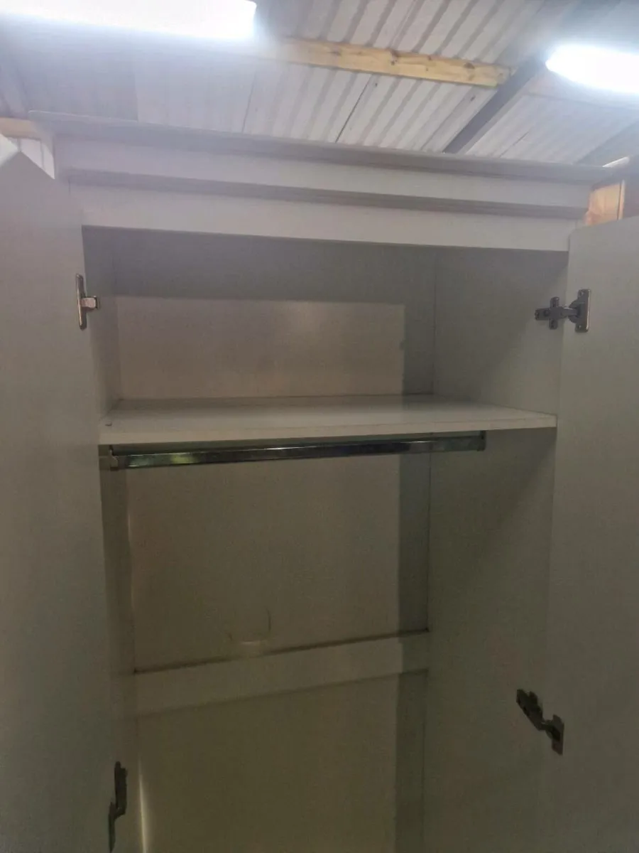 wardrobe white - Image 2