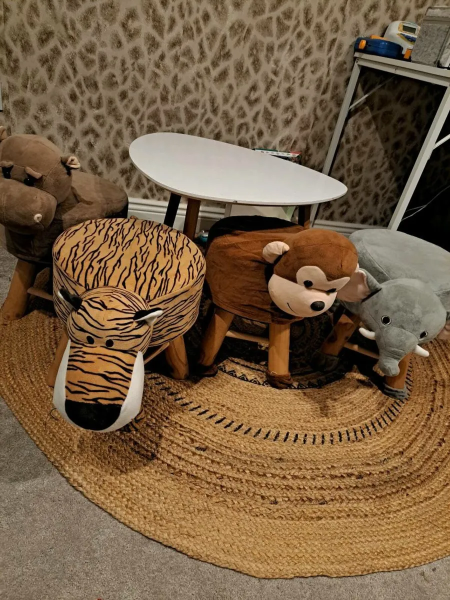 Kids Animal Cute four chairs and table - Image 1