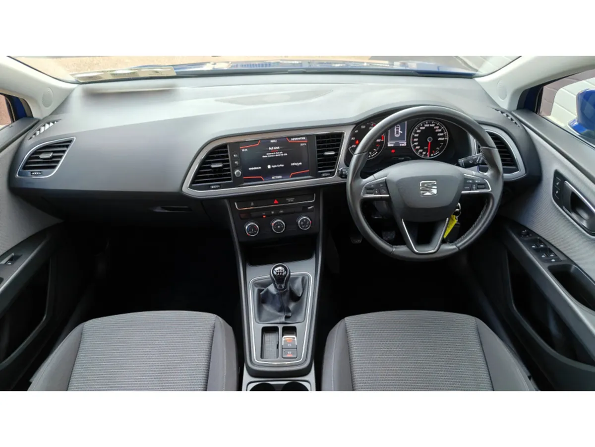 SEAT Leon 1.0tsi 115HP SE- EXCEPTIONAL CAR WITH JU - Image 2