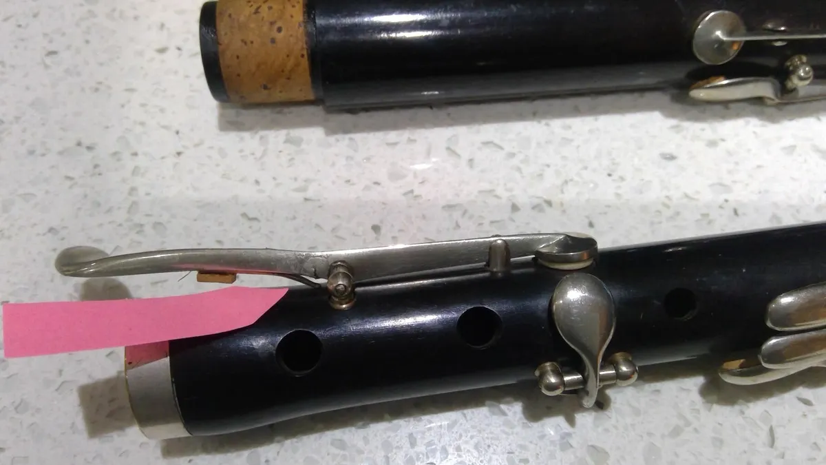 Traditional Vintage Flute - Image 3