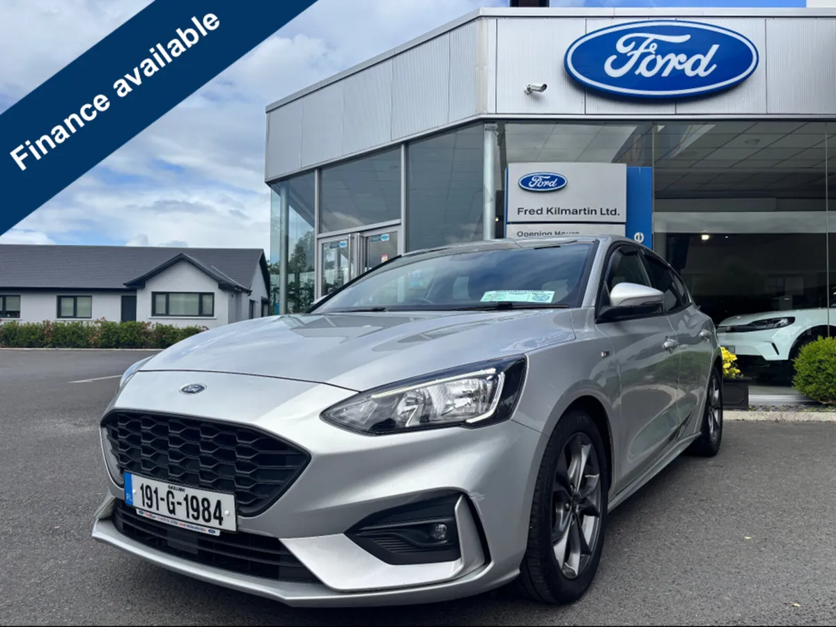 Ford Focus ST-LINE 1.5 TDCI 125PS 6SPEED 5DR - Image 3