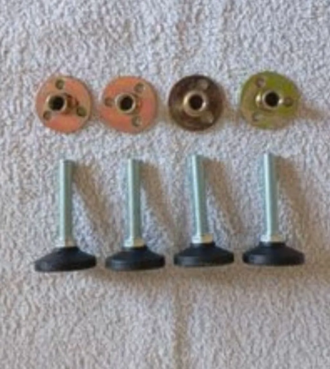 Adjustable Levelling Feet