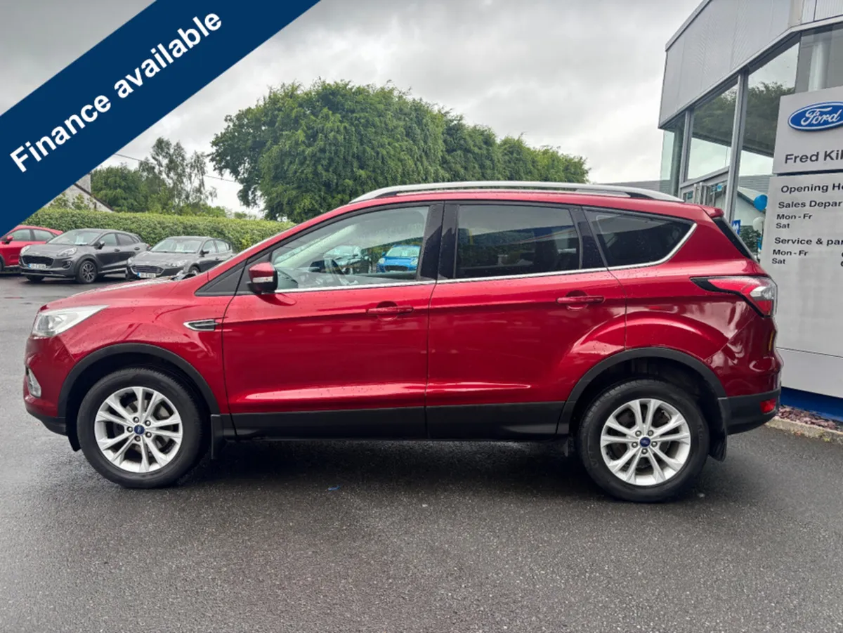 Ford Kuga TITANIUM 1.5 TDCI 120PS 4DR MAN - Image 4