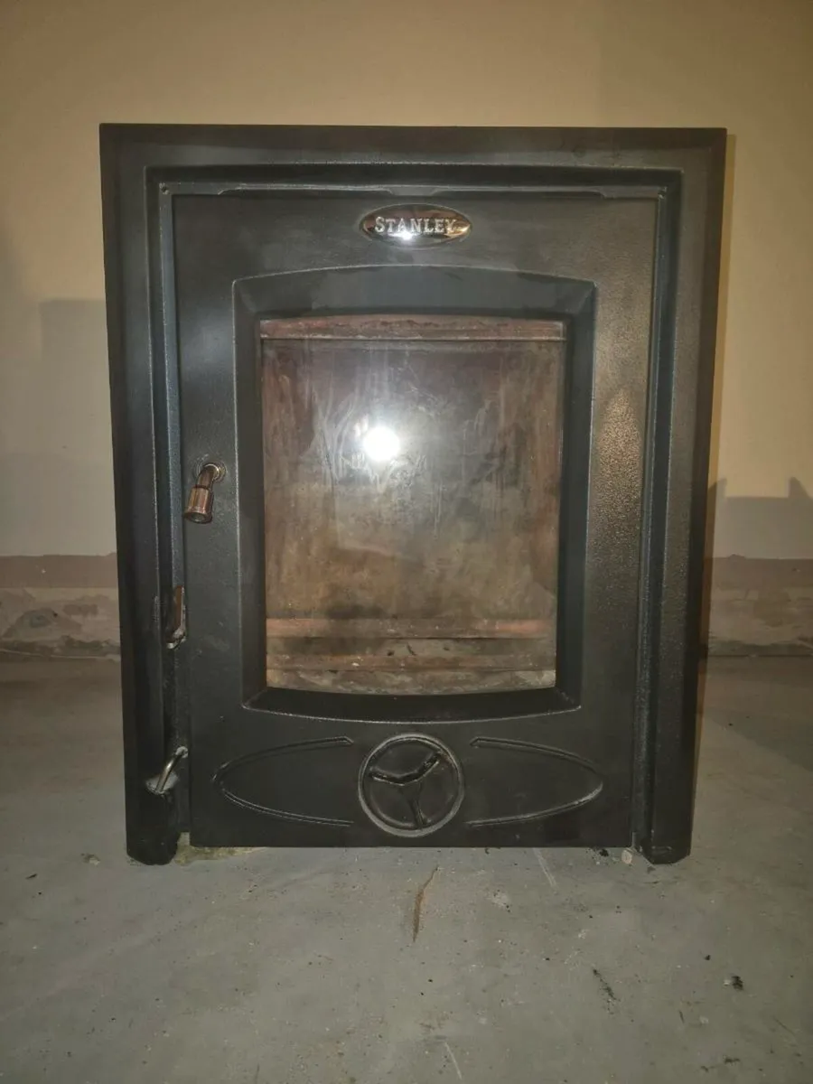 Stove - Image 1