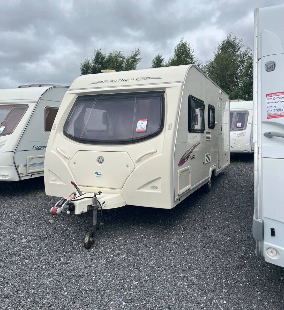 Avondale Mayfair 5 Berth Caravan For Sale - Image 1