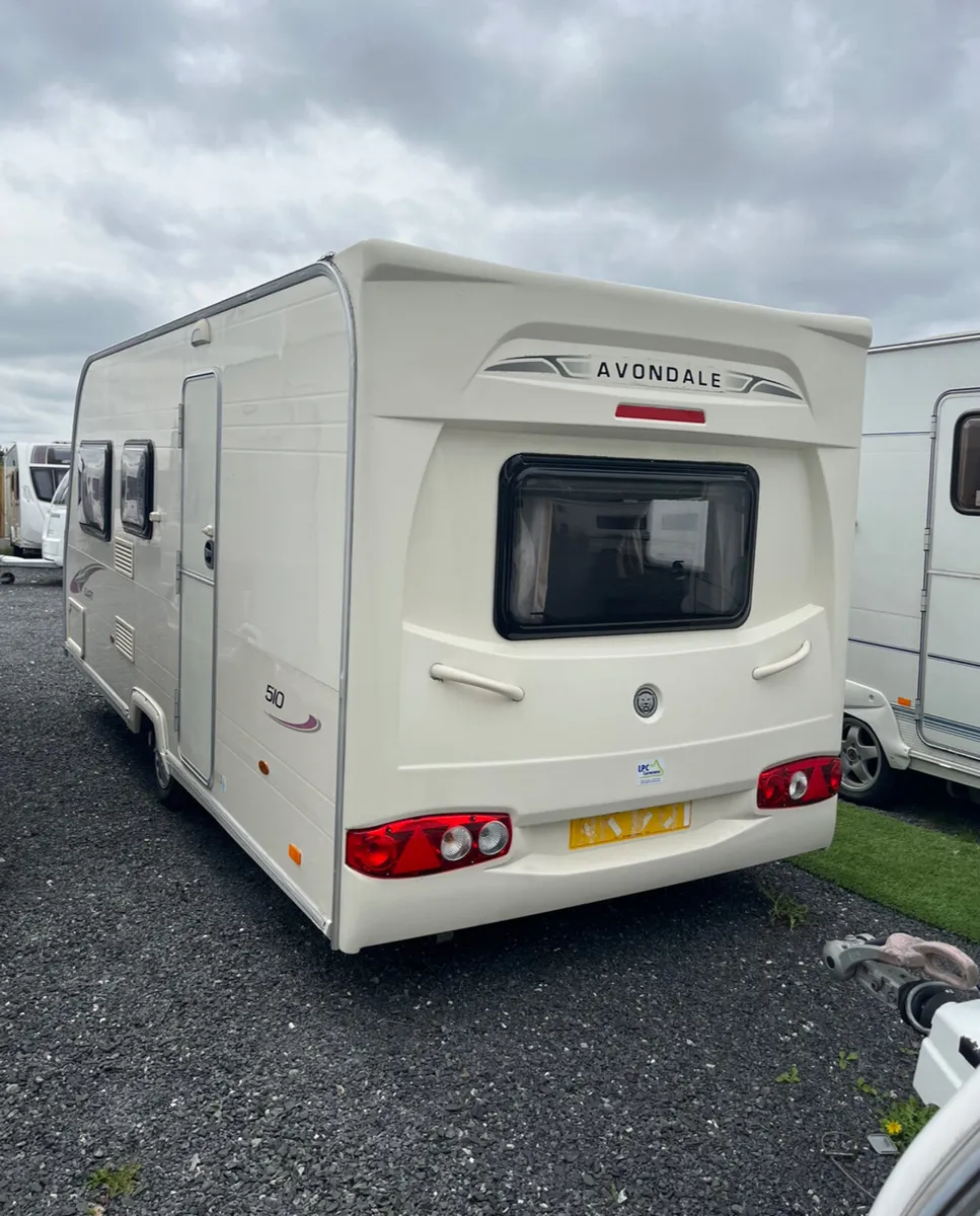 Avondale Mayfair 5 Berth Caravan For Sale - Image 3