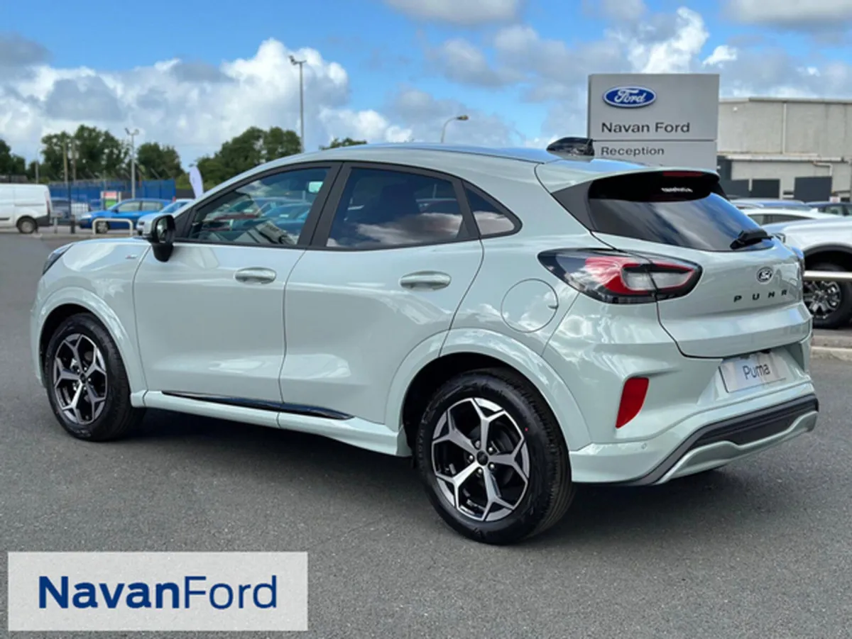 Ford Puma NEW Puma St-Line 1.0 Hybrid 125Ps - Image 2