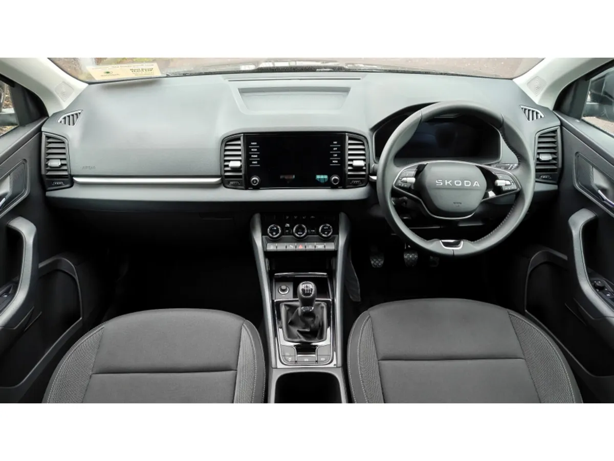 Skoda Karoq SELECTION 2.0 TDI 115 BHP-AS NEW FULL - Image 2