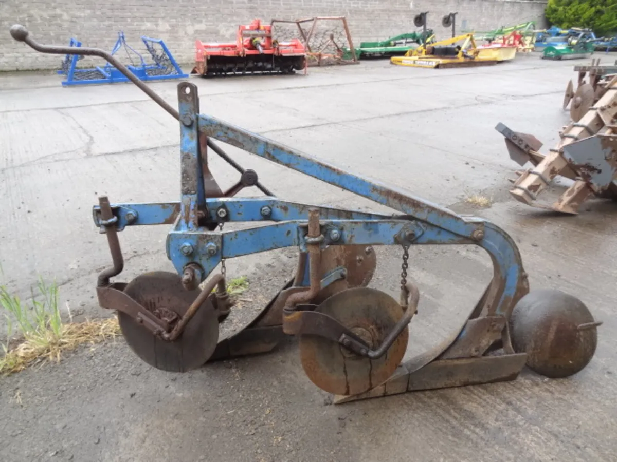 Massey Ferguson 2 Furrow Conventional Plough - Image 4