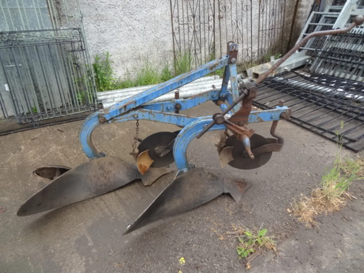 Massey Ferguson 2 Furrow Conventional Plough - Image 2