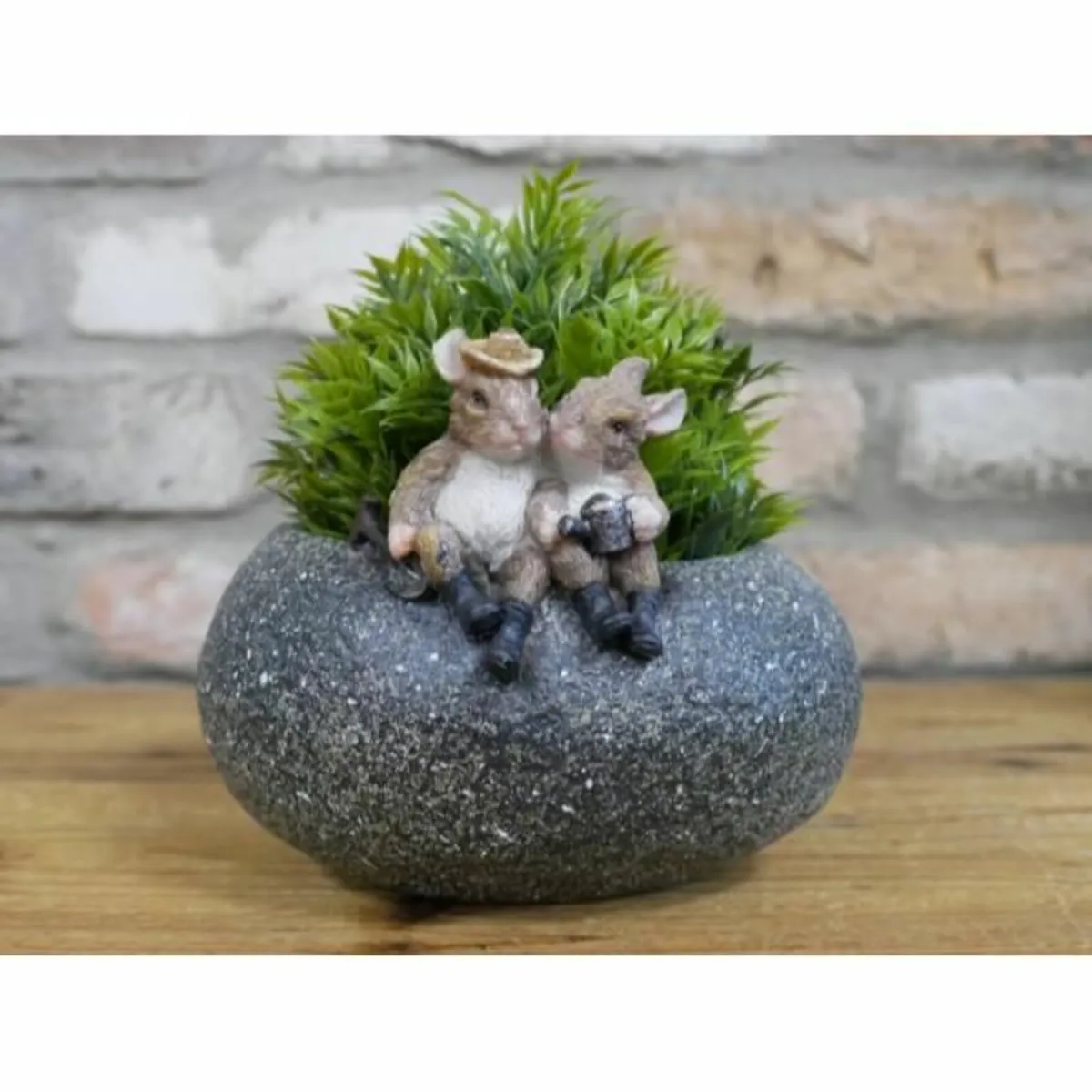 Small Rabbit Trough D9260 - Image 1