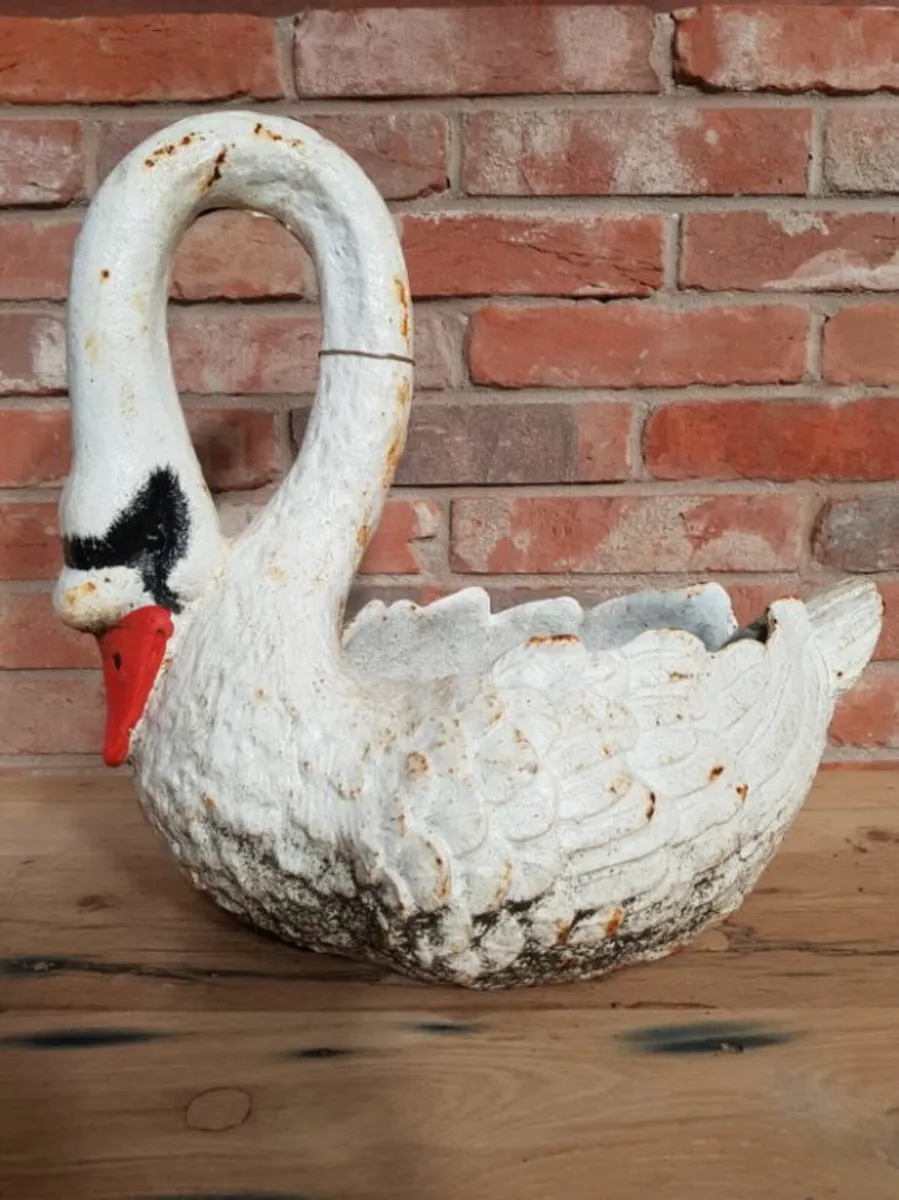 Swan – Planter – Cast Iron – H286