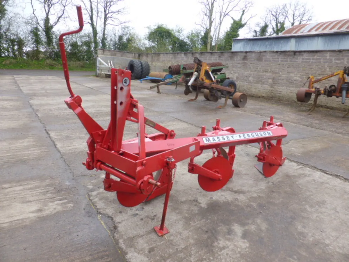 Massey Ferguson 3 Furrow Conventional Plough - Image 1