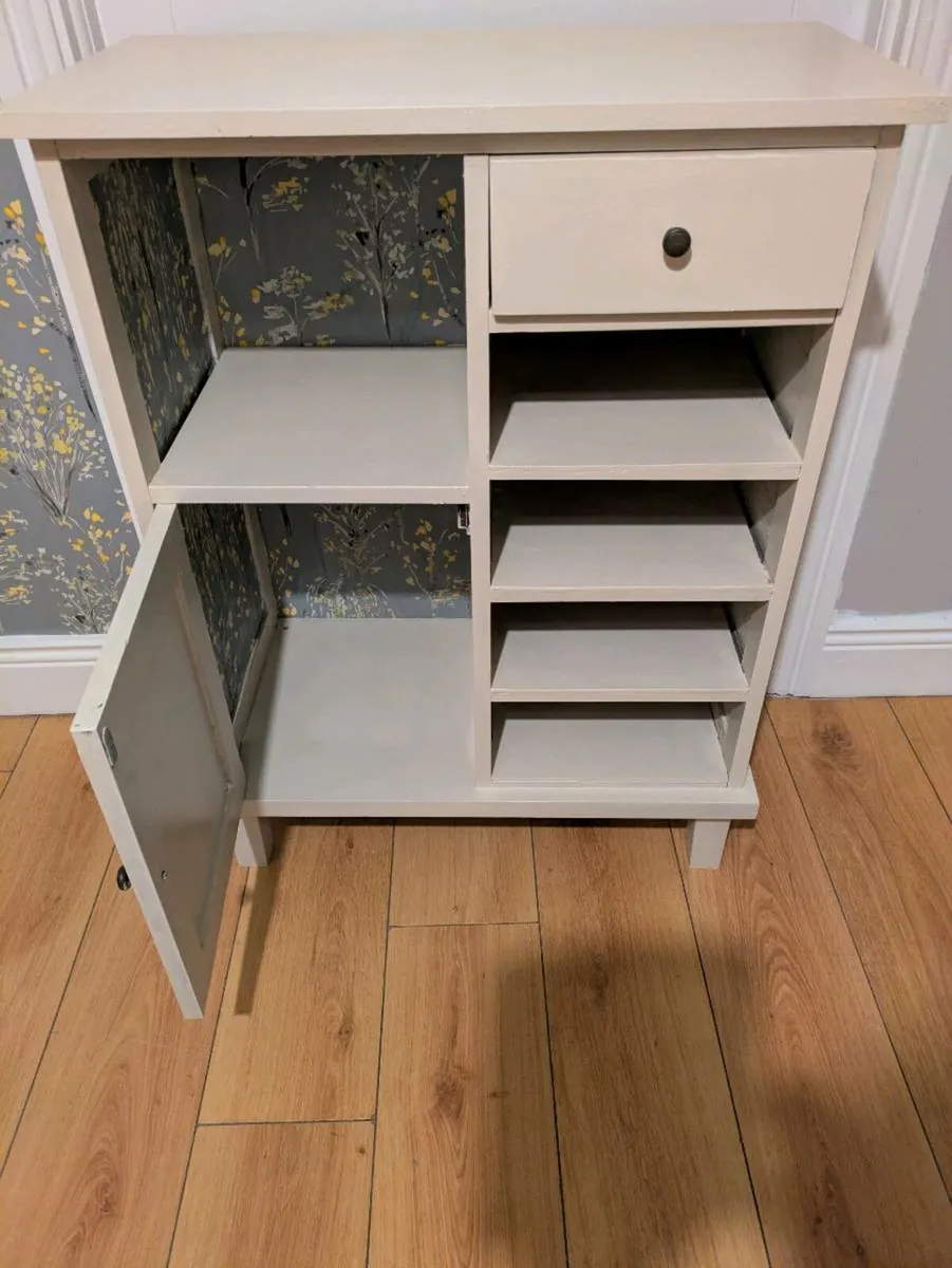 Storage cabinet - Image 2