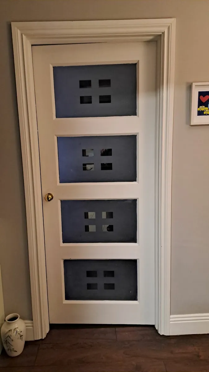 3 internal doors - Image 2