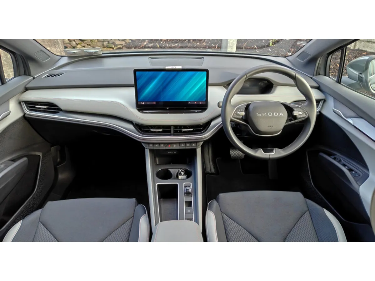 Skoda Elroq 85 WITH LODGE INTERIOR+€700+ 21" SUPER - Image 2