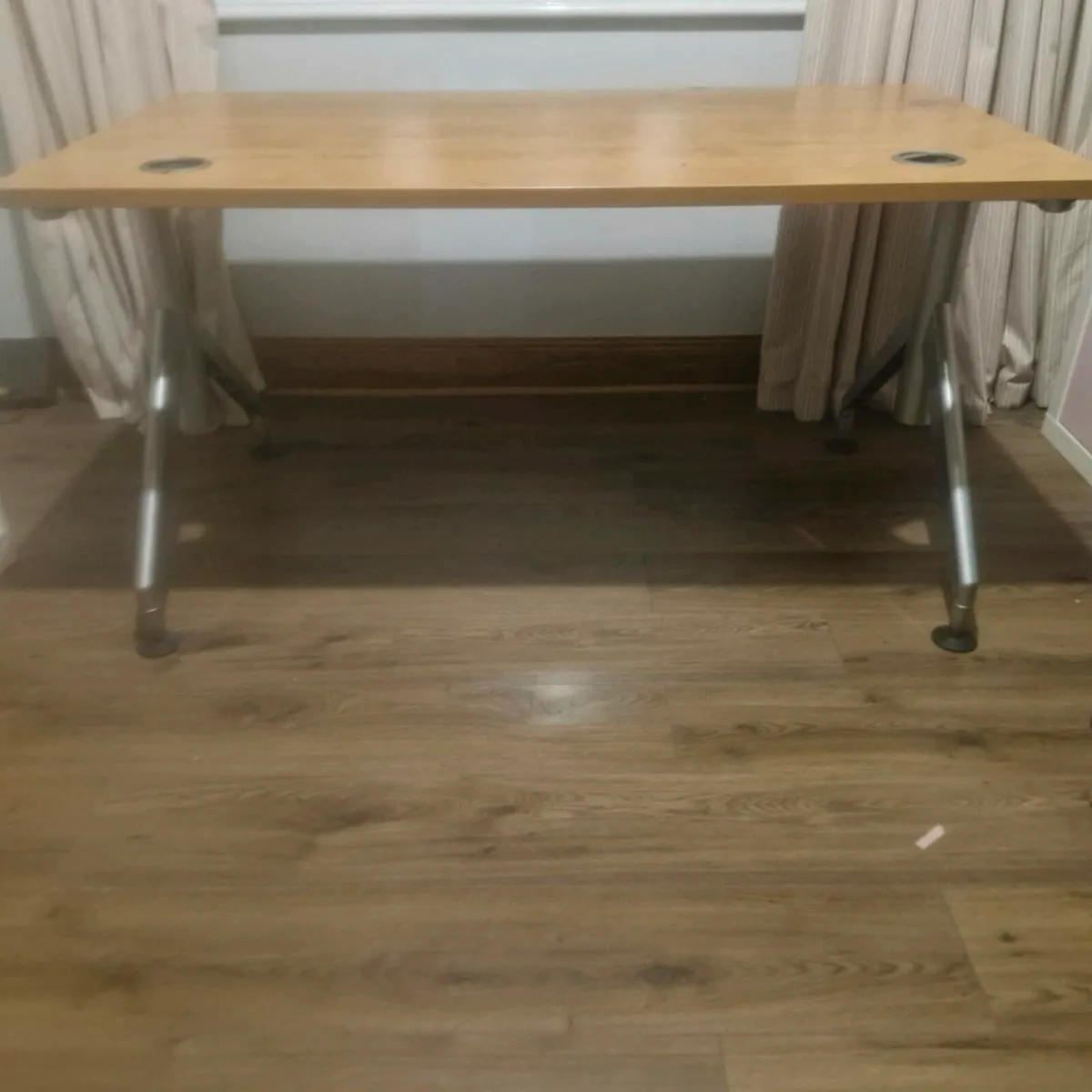 Desk perfect for studying/home office - Image 1