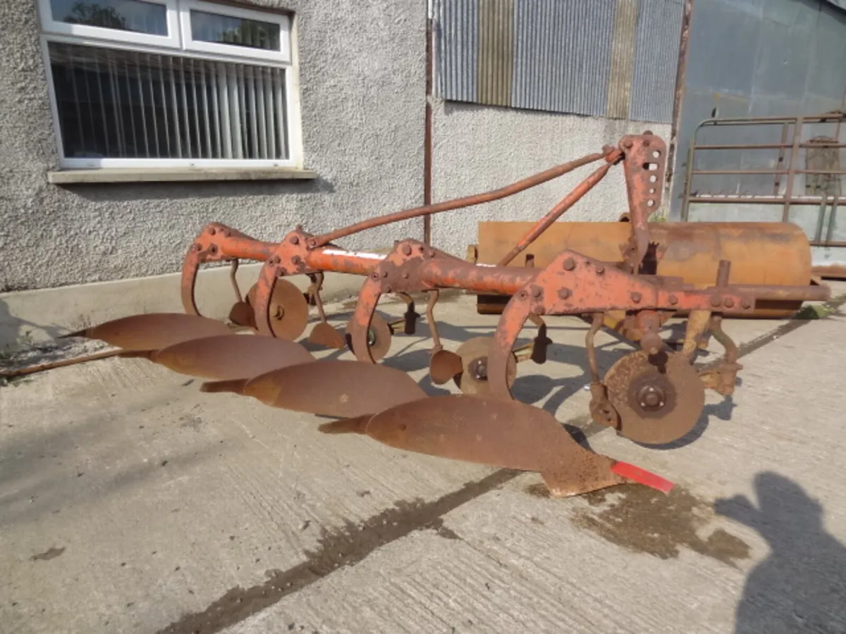 Kverneland 4 Furrow Conventional Plough - Image 1