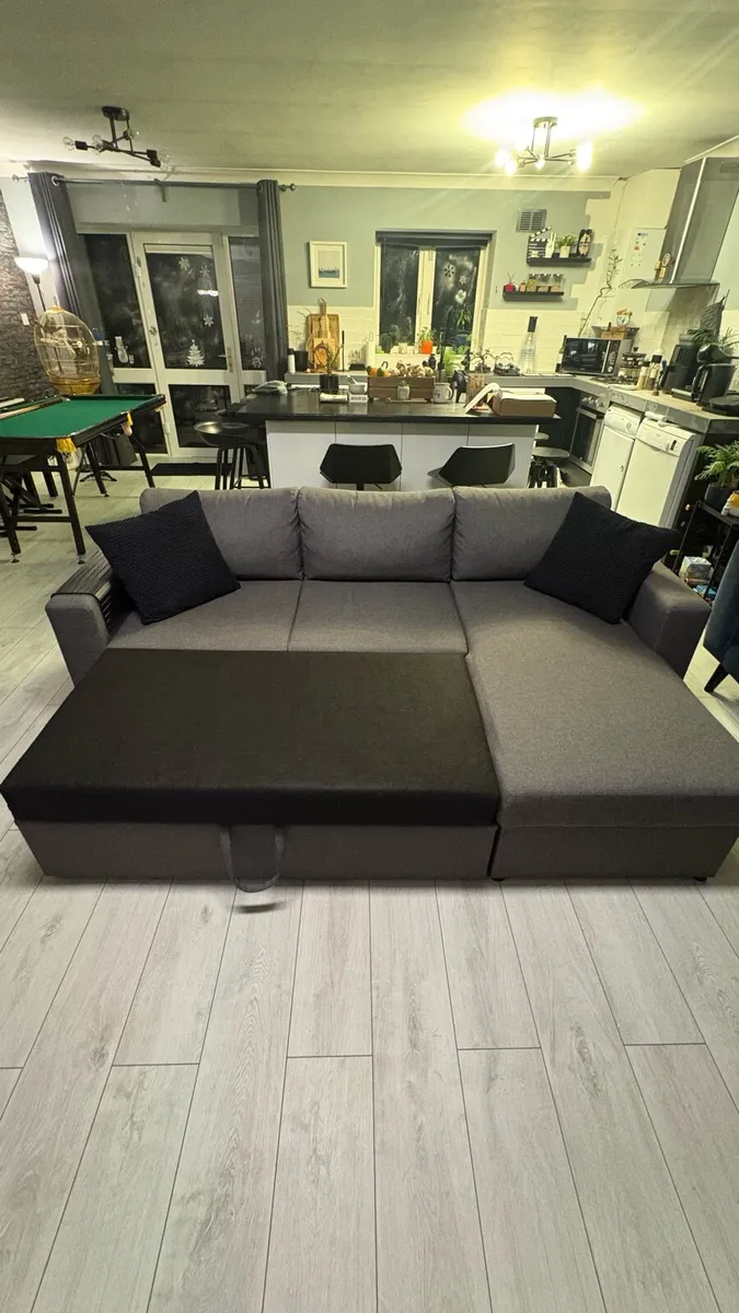 Corner sofa bed + storage L or R hand - Image 4