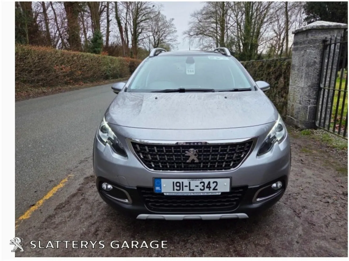 Peugeot 2008 1.6 BlueHDi 100bhp Allure - Image 2