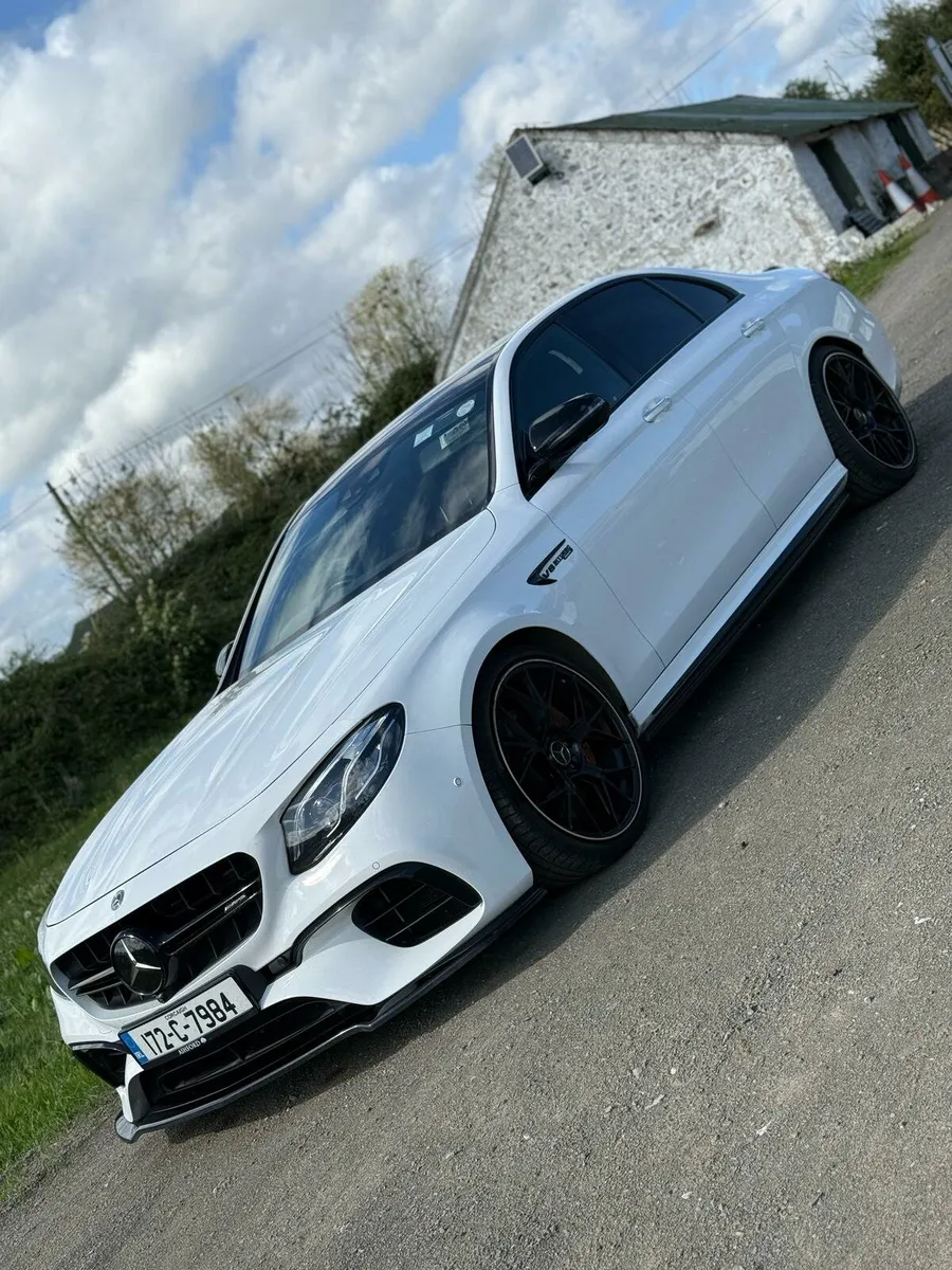 Mercedes e63 s - Image 4