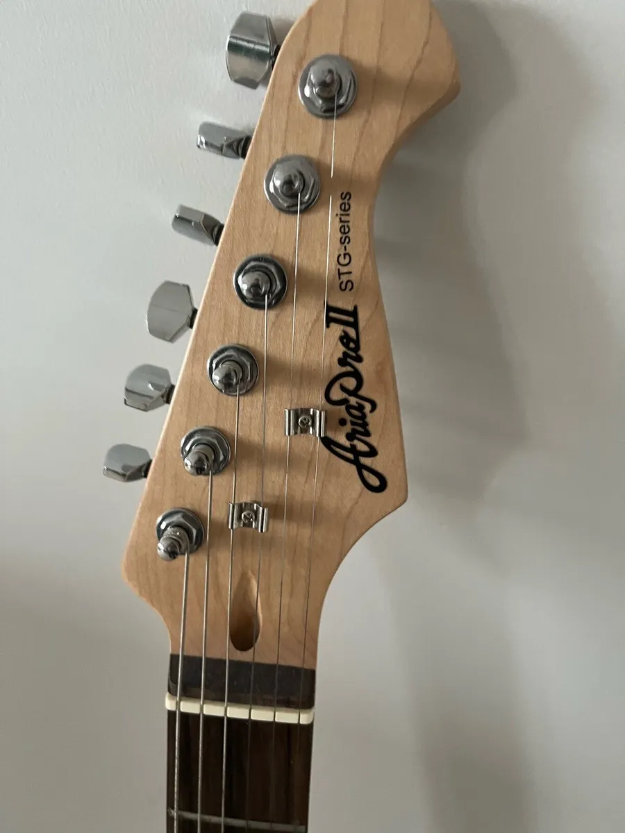 Aria Pro II guitar - Image 3
