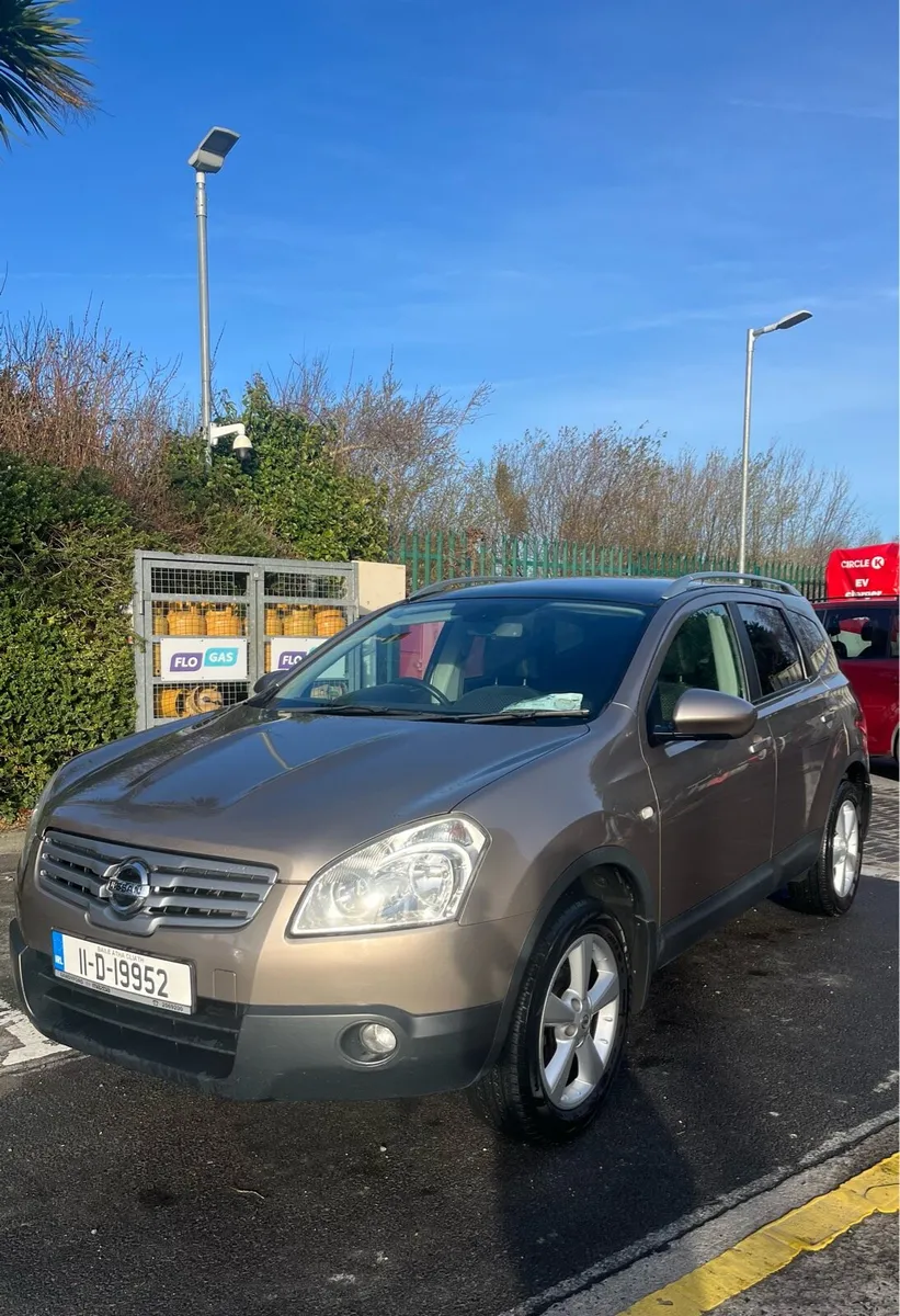 Nissan Qashqai+2 2011 - Image 2