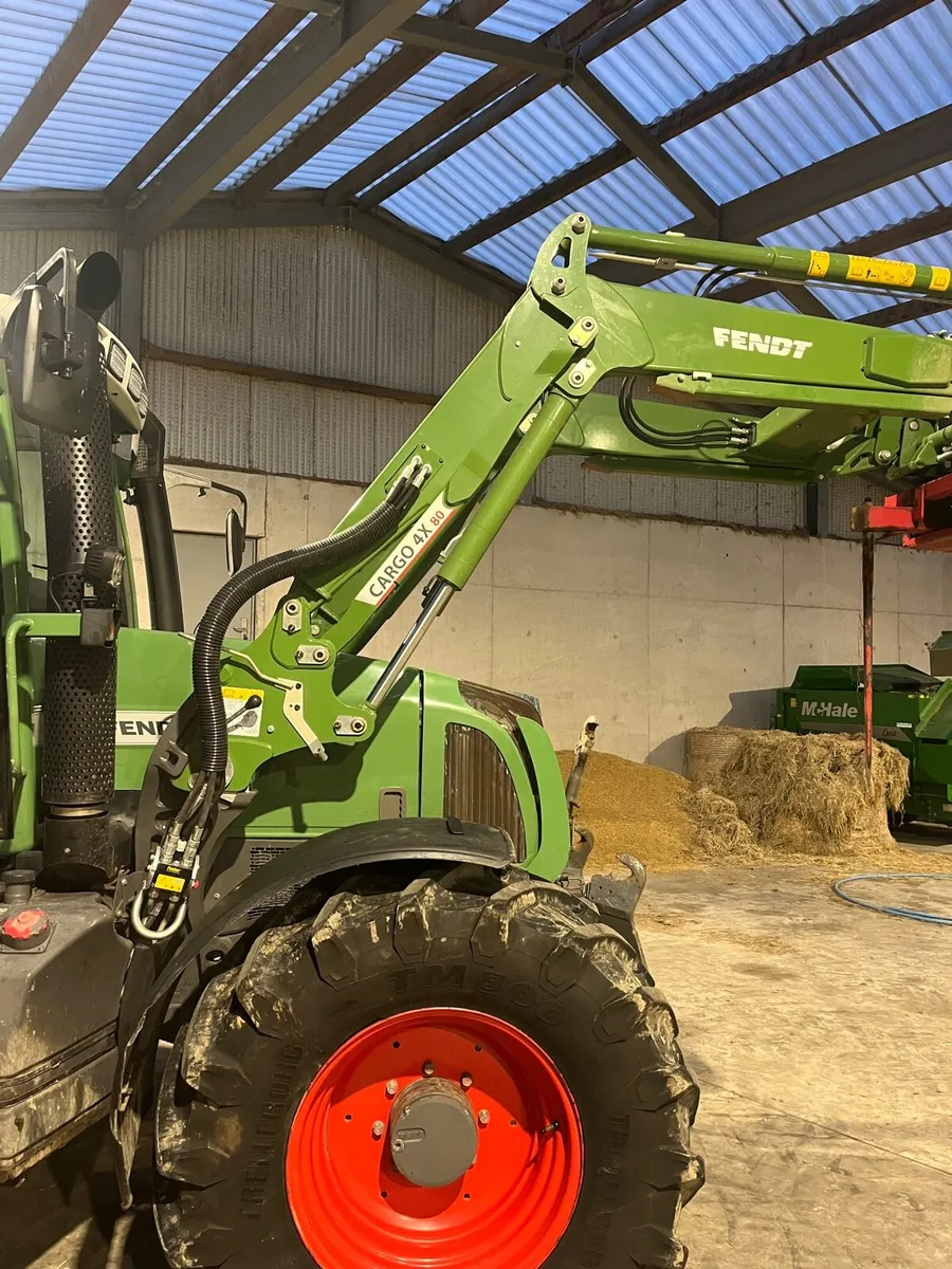 Fendt 415 - Image 1