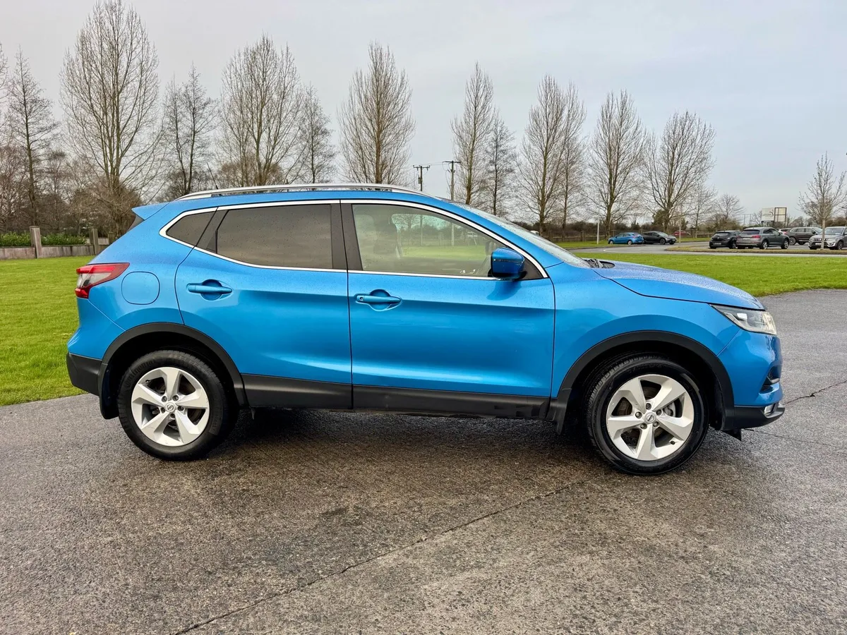 ** Qashqai AUTO / REVERS CAM / 69kms!/ PANO ROOF💙 - Image 3