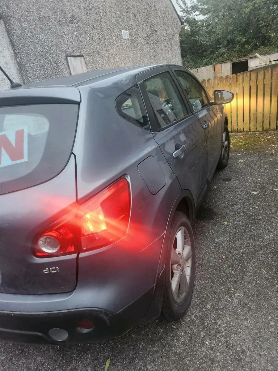 Nissan Qashqai 2009 - Image 4