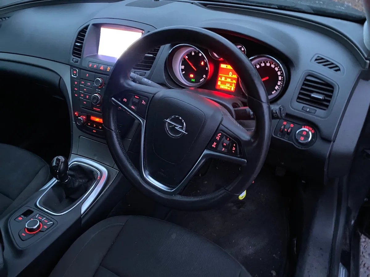 2013 Opel insignia nct 11/26 taxed 1/26 - Image 4