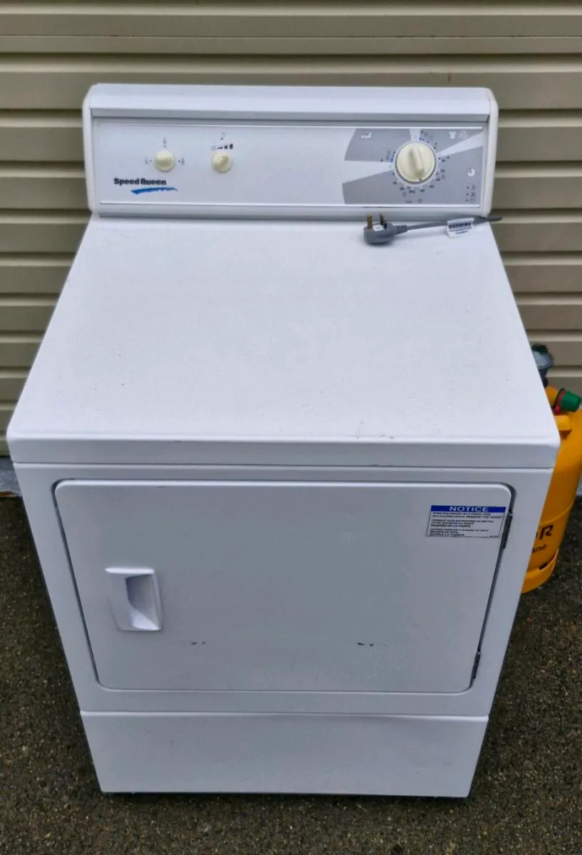 Gas Clothes Dryer... Speed Queen - Image 3