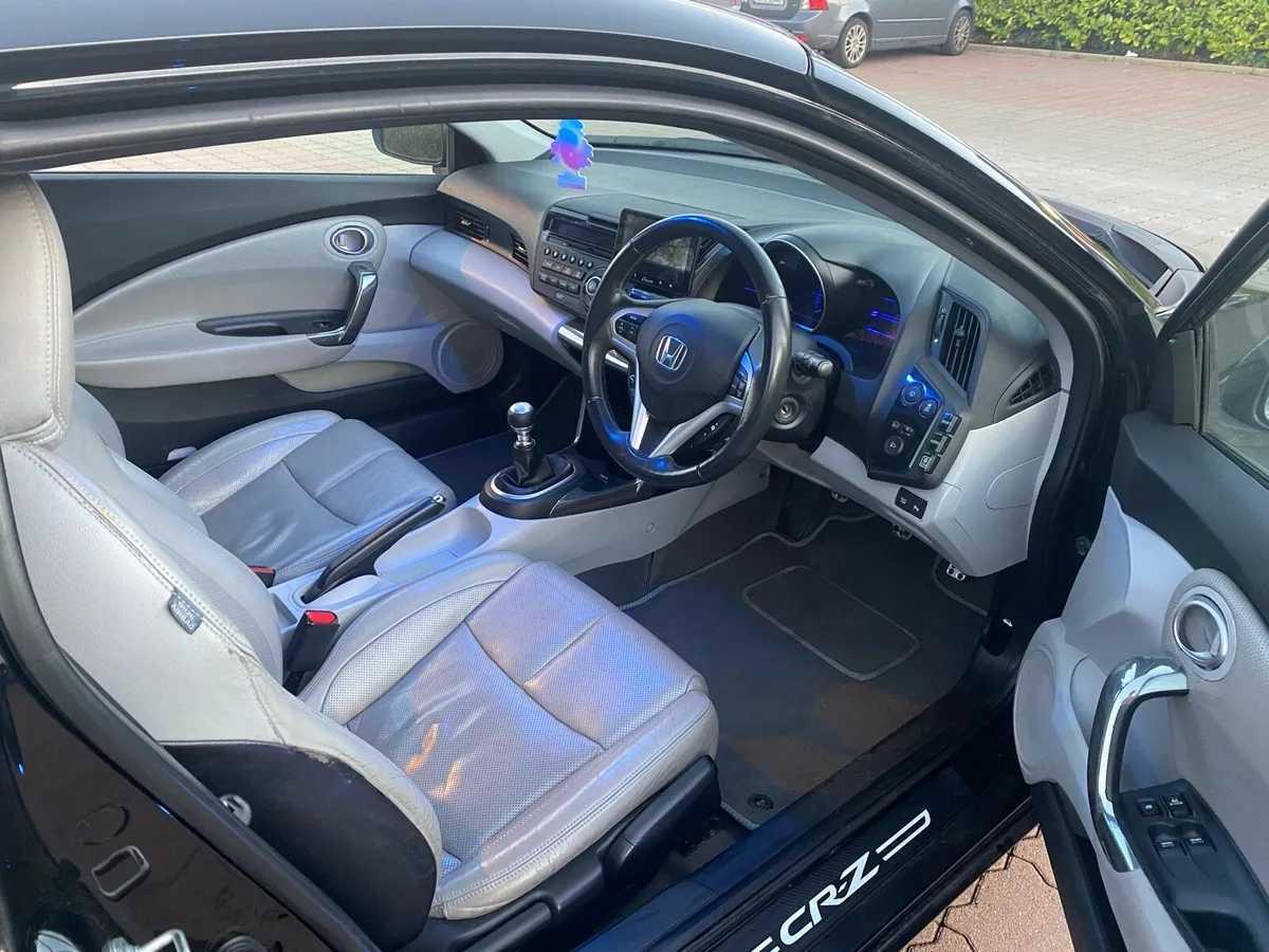 2010 Honda CRZ GT Manual - Image 3