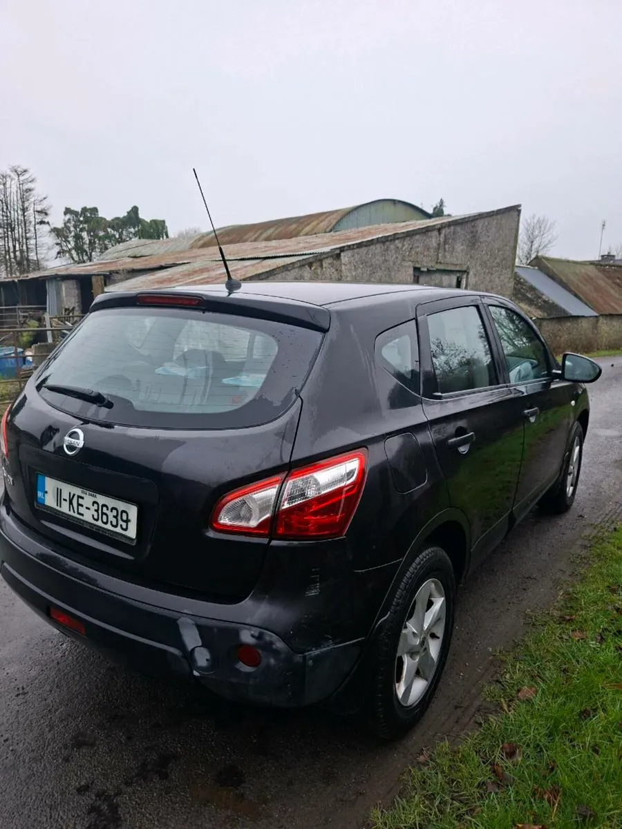 NISSAN QASHQAI 2011 ONLY 120KM - Image 4