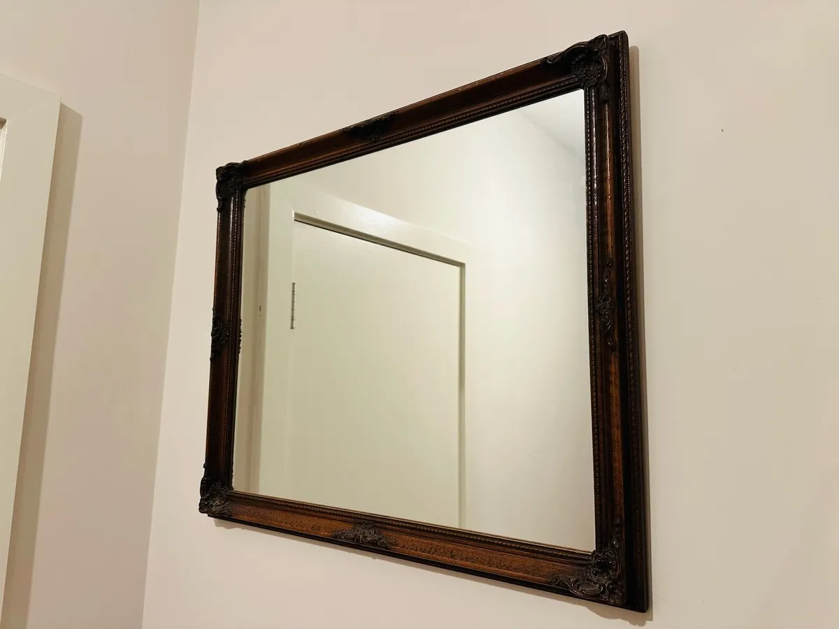 Hanging wall mirror - Image 2