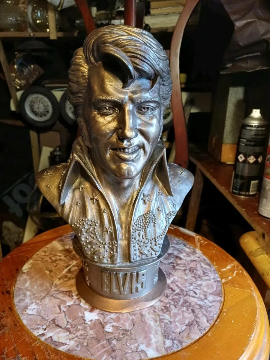 Vintage Elvisly Yours Bust - Image 1