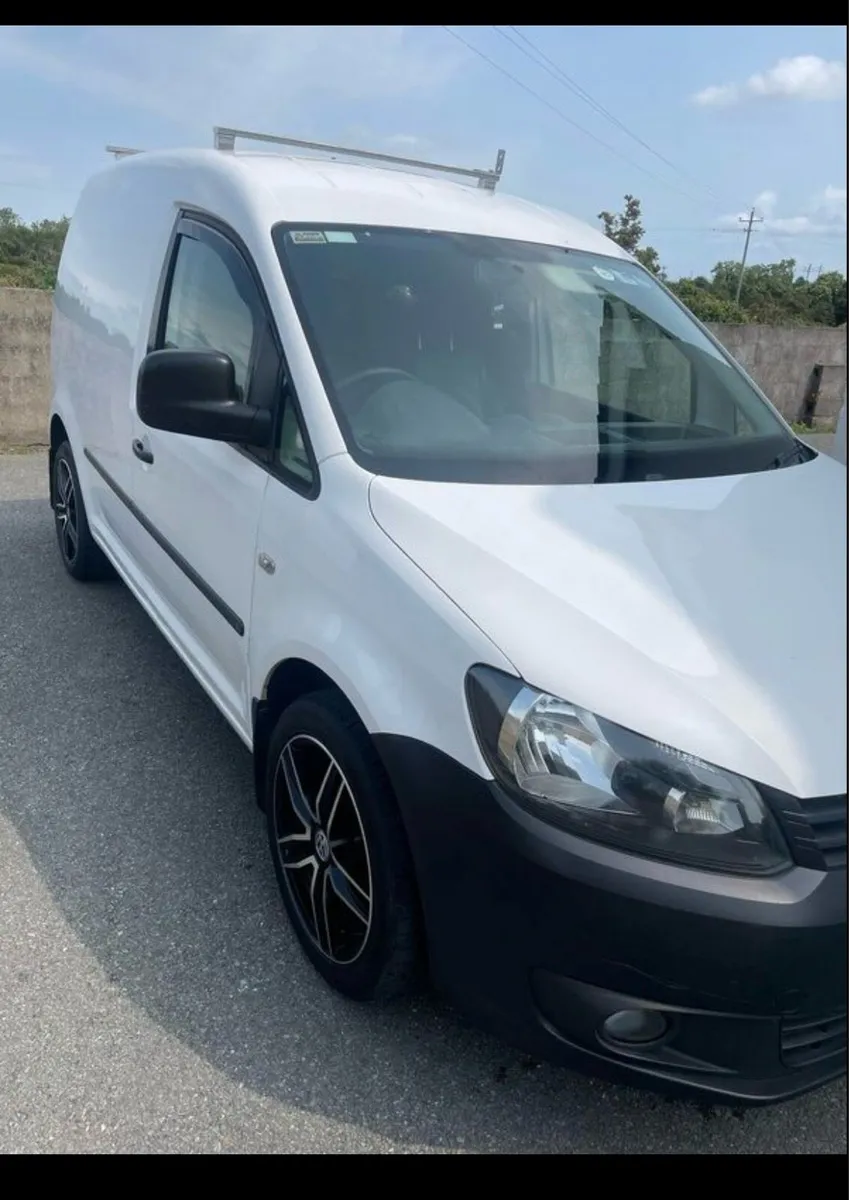 2013 Caddy - Image 2