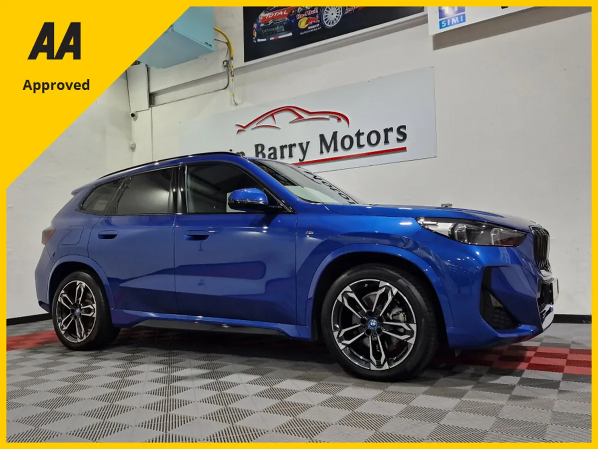 BMW iX1 X-DRIVE30 M SPORT AUTOMATIC **ONE OWNER / - Image 1