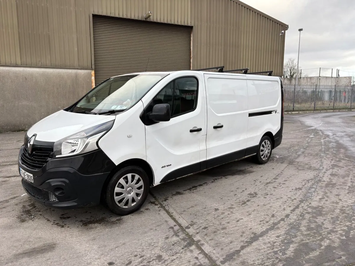 Renault Trafic 2017 - Image 3