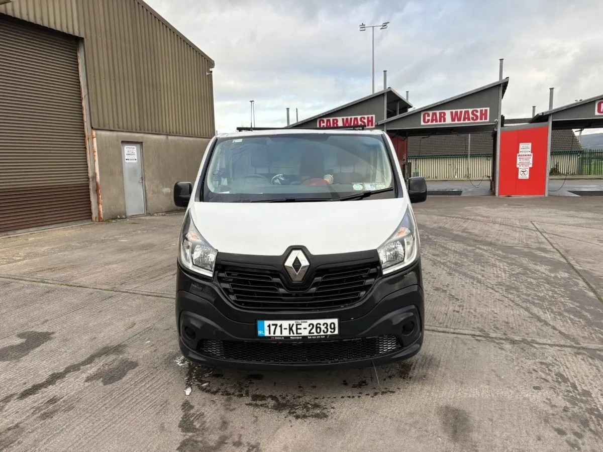 Renault Trafic 2017 - Image 4