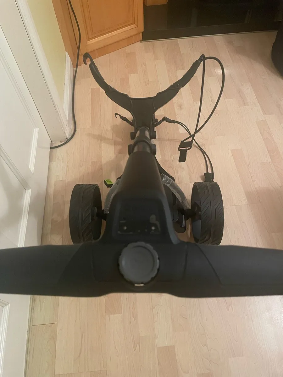 Motocaddy S Ultra Lithium Golf Trolley New - Image 3
