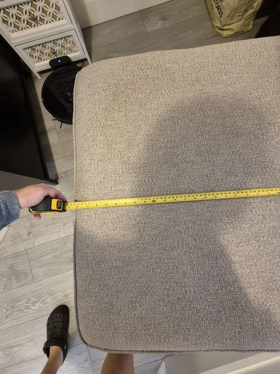 Footstool/Chaise with storage - excellent condition - Image 3