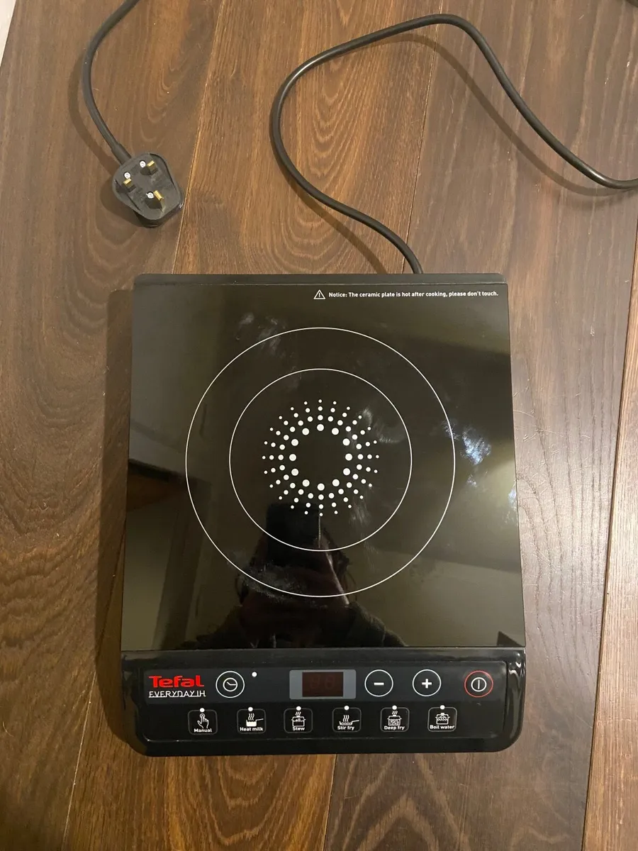 Electric hob - Image 2